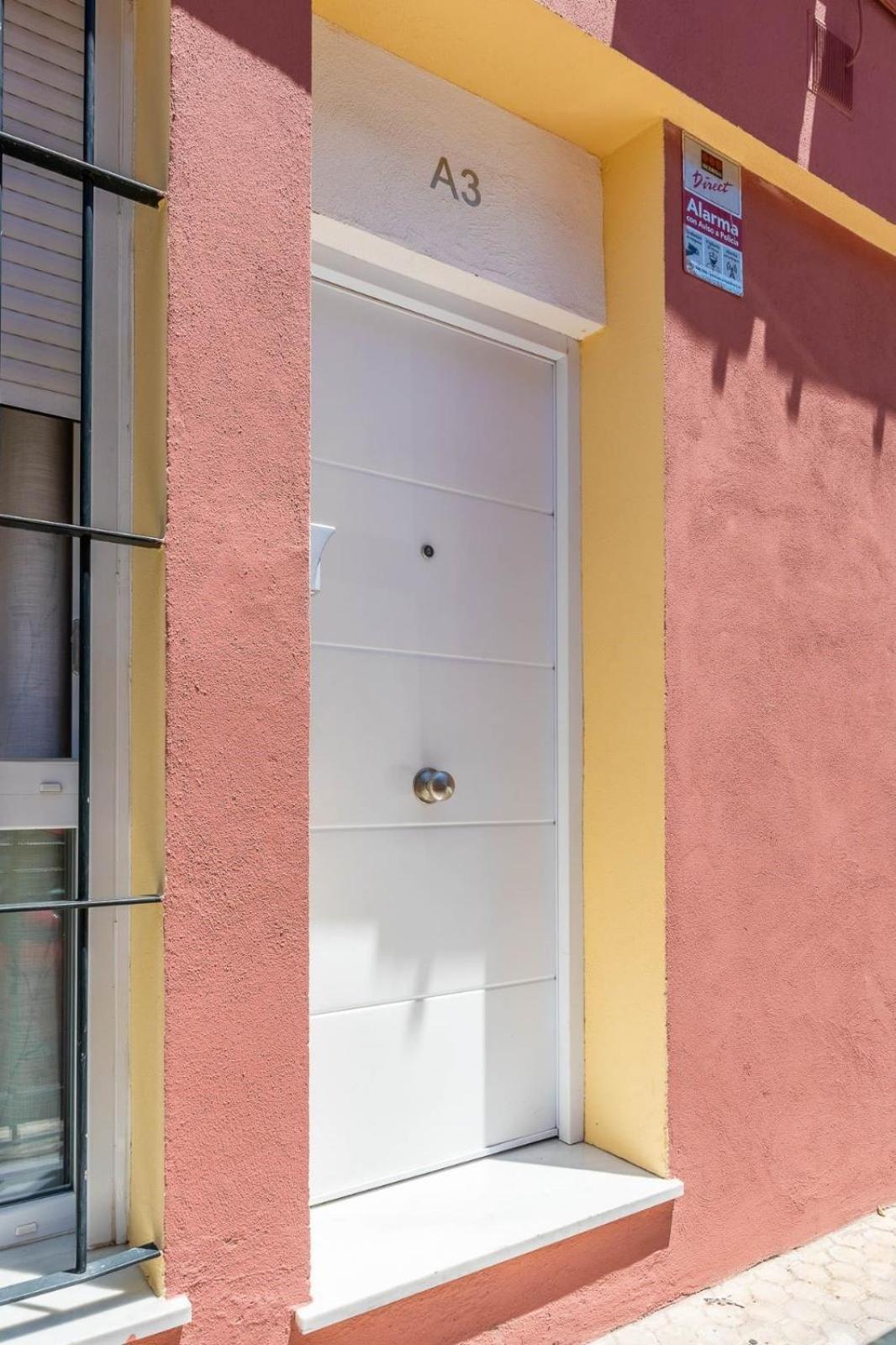 Apartamentos Poemas & Rimas De Becquer Seville Luaran gambar