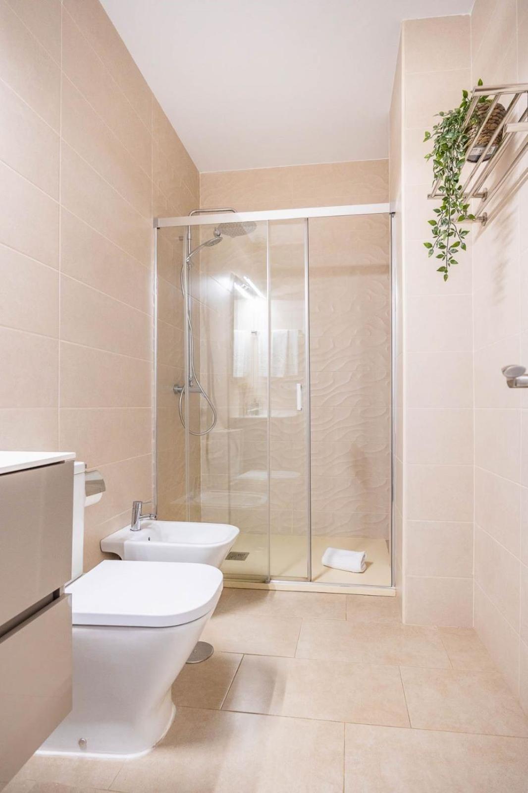 Apartamentos Poemas & Rimas De Becquer Seville Luaran gambar